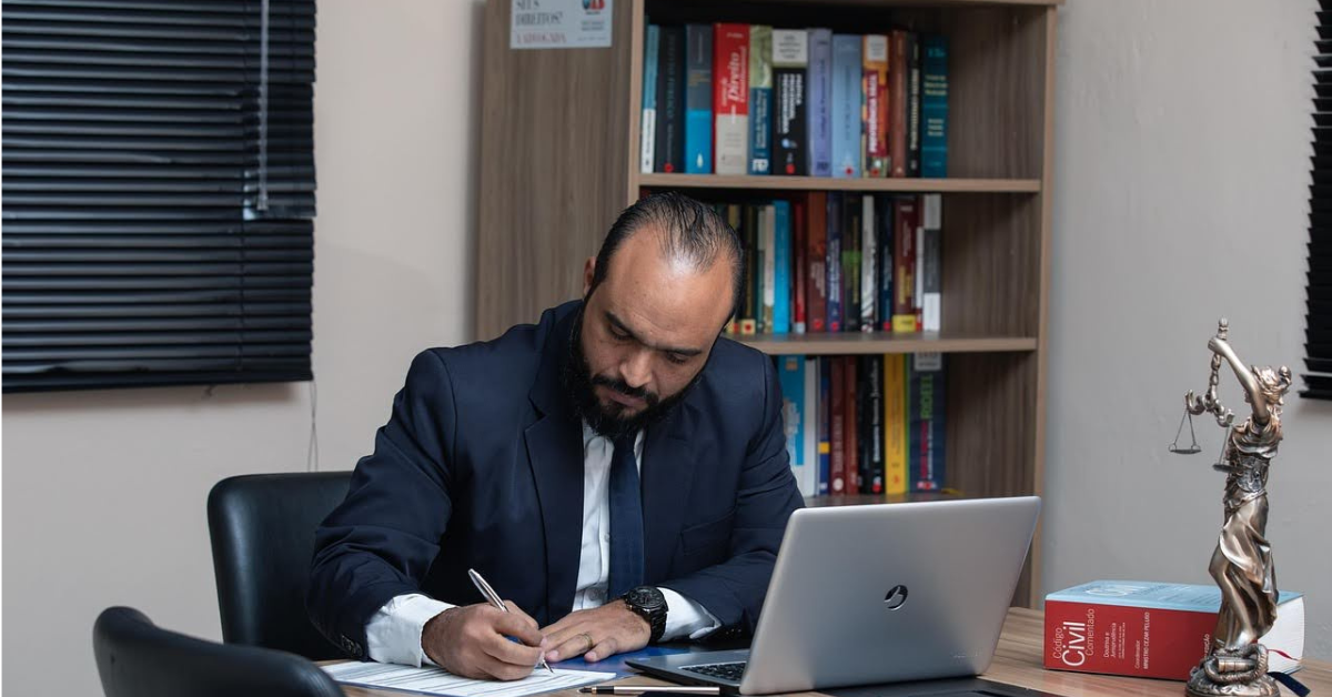 UAE Arbitration Lawyer